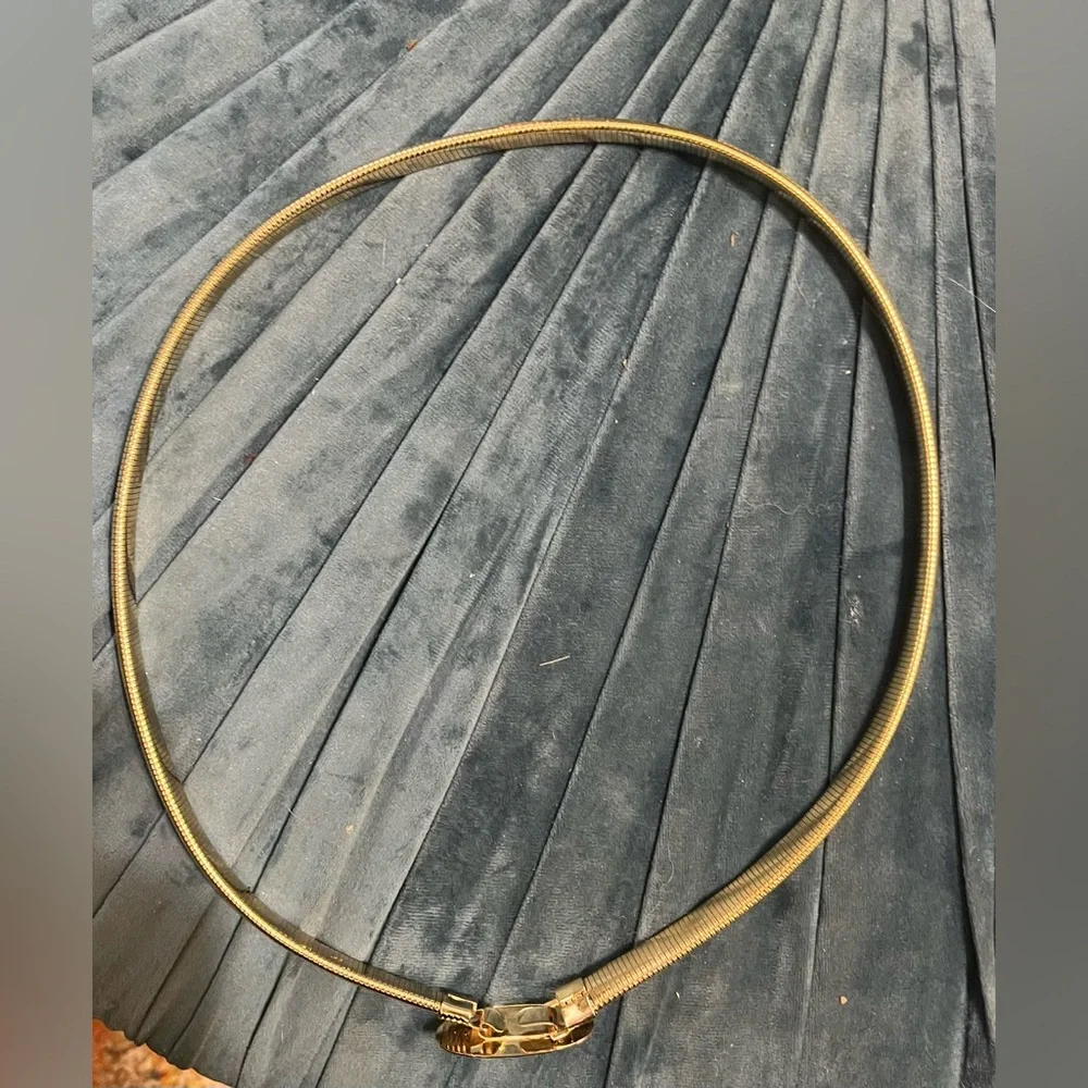 Vntge Metal Gold chain Snake Belt Elastic Oval. BuckleStretch Fashion 27’ Small